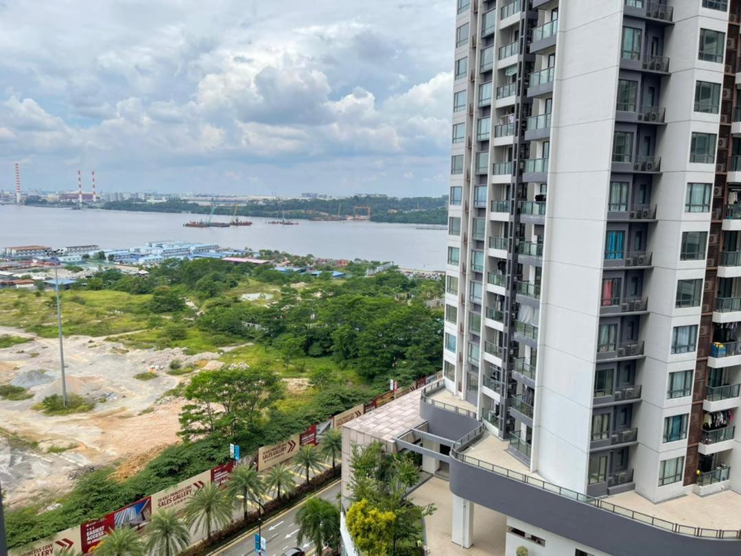 R&f Princess Cove Above Rnf Mall Apartment Johor Bahru