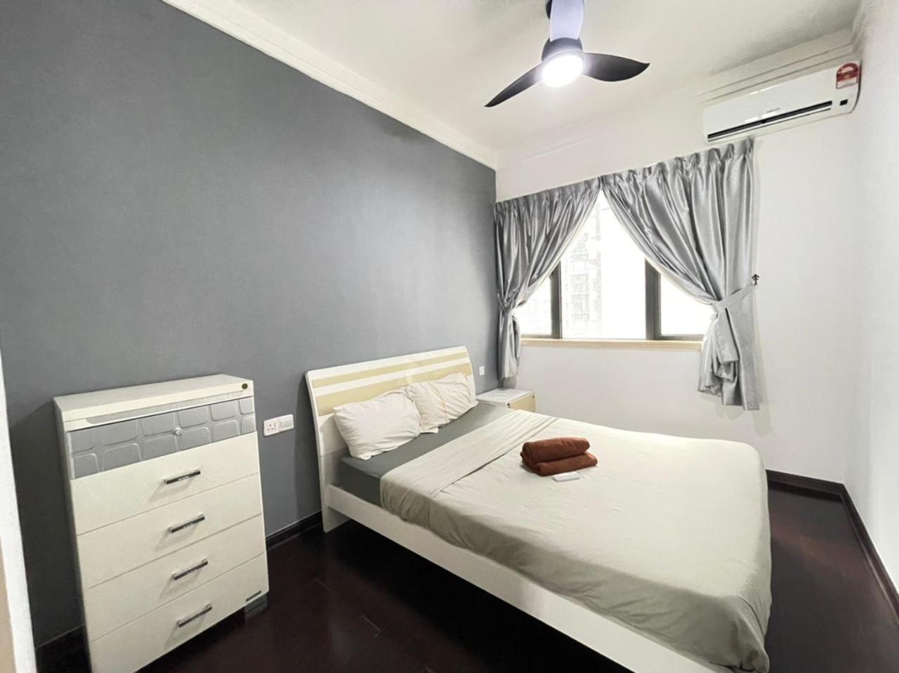 R&f Princess Cove Above Rnf Mall Apartment Johor Bahru