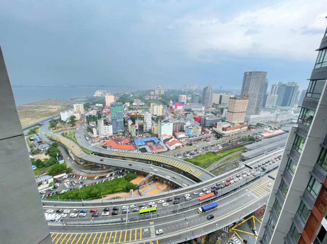R&f Princess Cove Above Rnf Mall Apartment