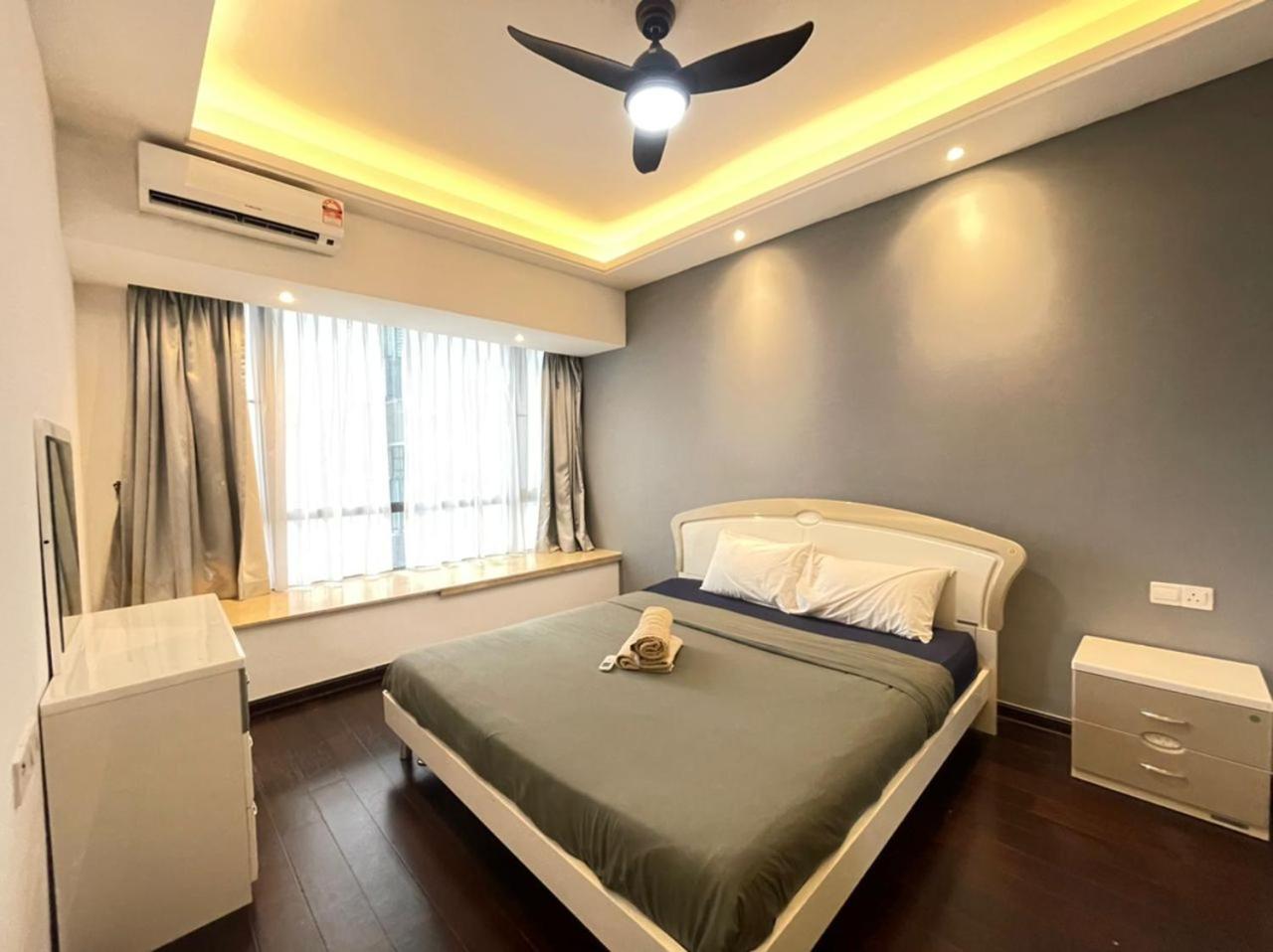 Apartment R&f Princess Cove Above Rnf Mall Johor Bahru