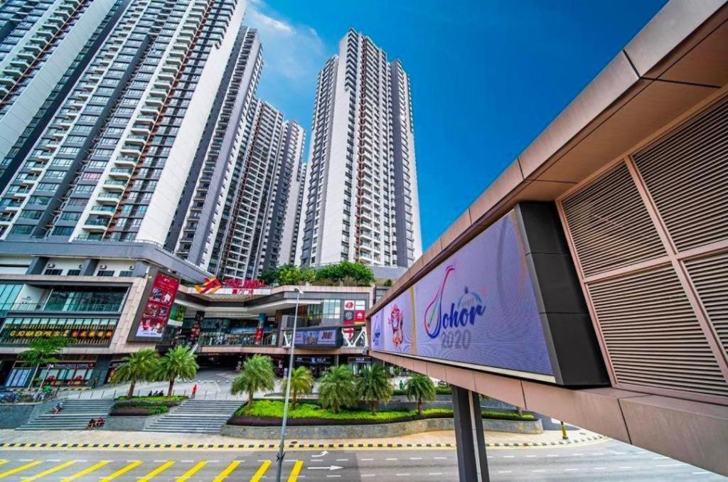 R&f Princess Cove Above Rnf Mall Apartment